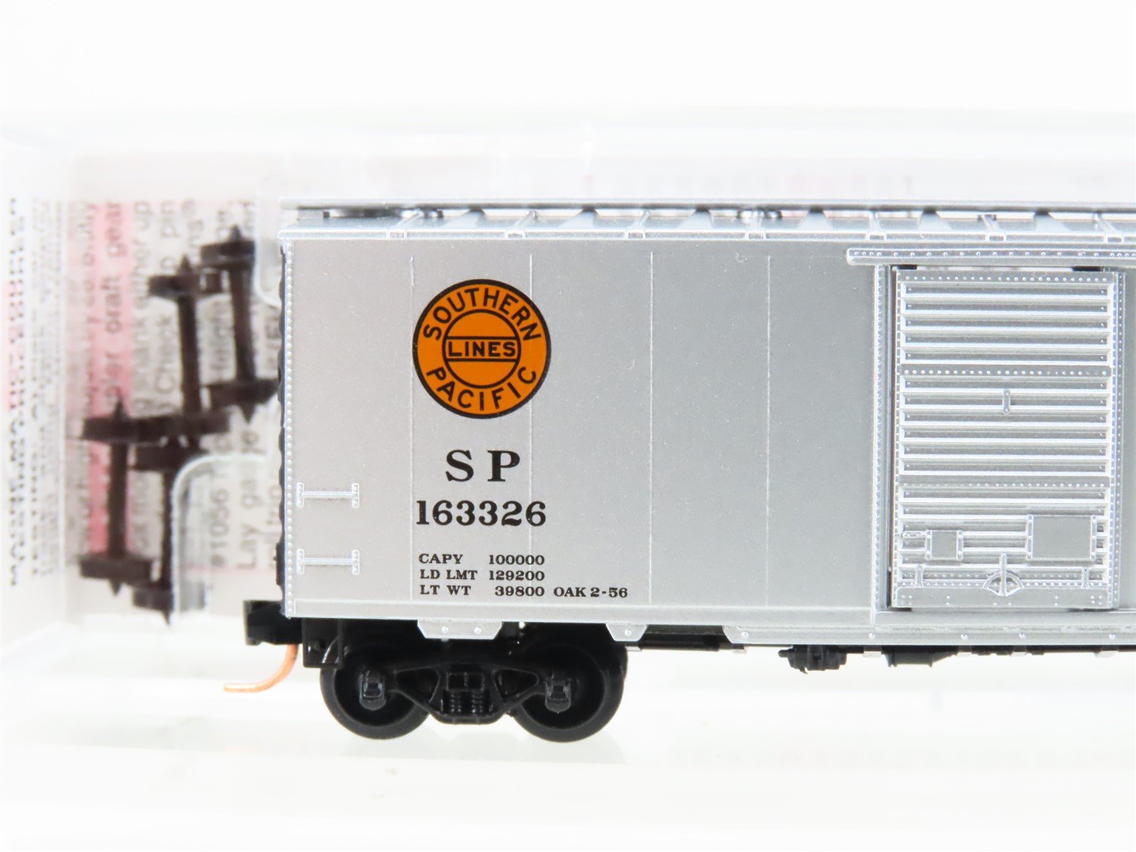 N Scale Micro-Trains 20760 SP Southern Pacific 40' Standard Boxcar #163326