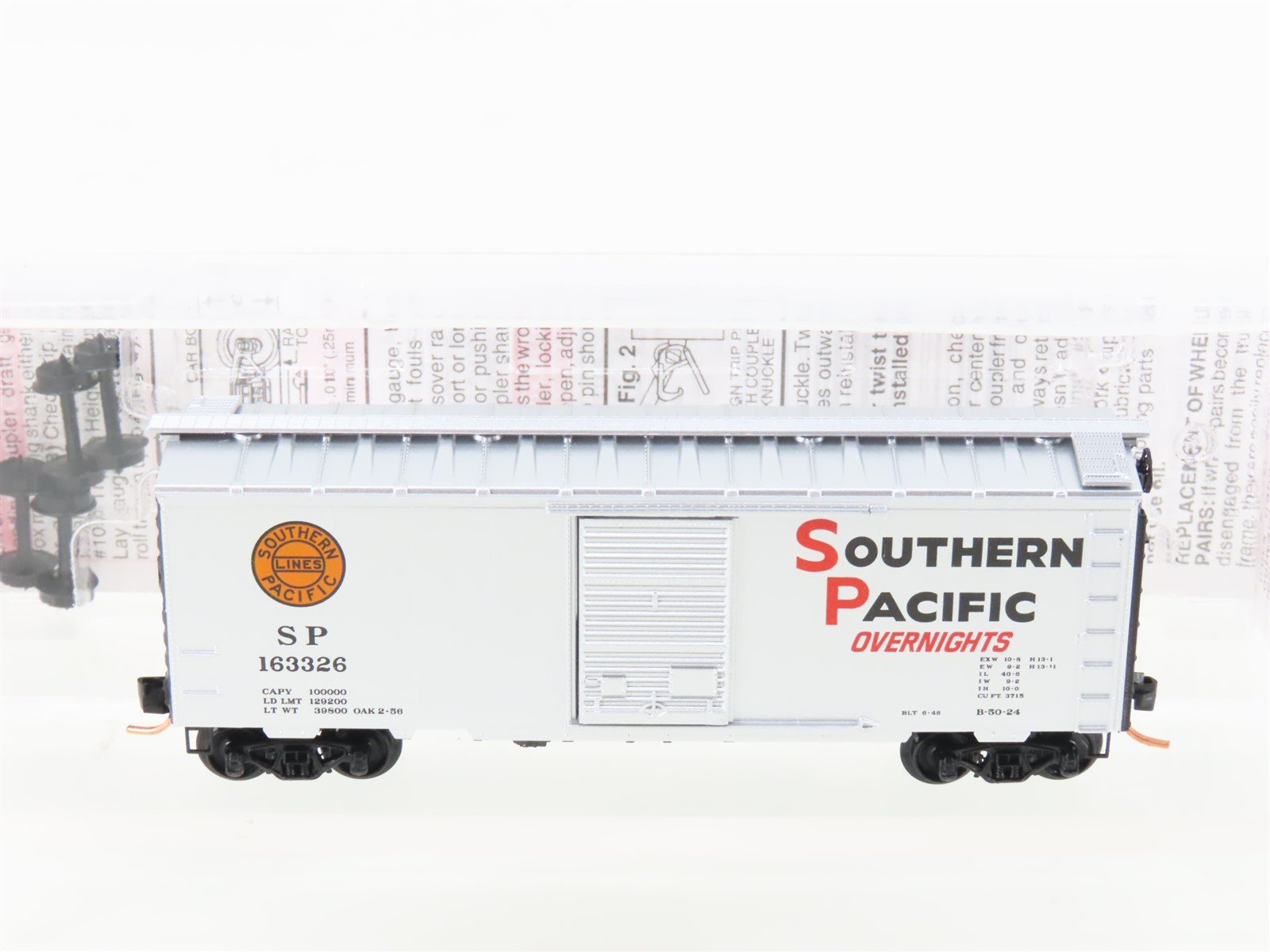 N Scale Micro-Trains 20760 SP Southern Pacific 40' Standard Boxcar #163326