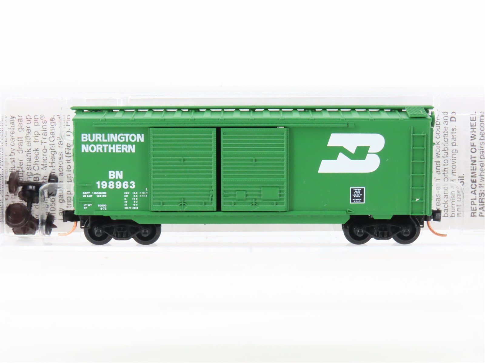 N Scale Micro-Trains 23080 BN Burlington Northern 40' Standard Boxcar #198963