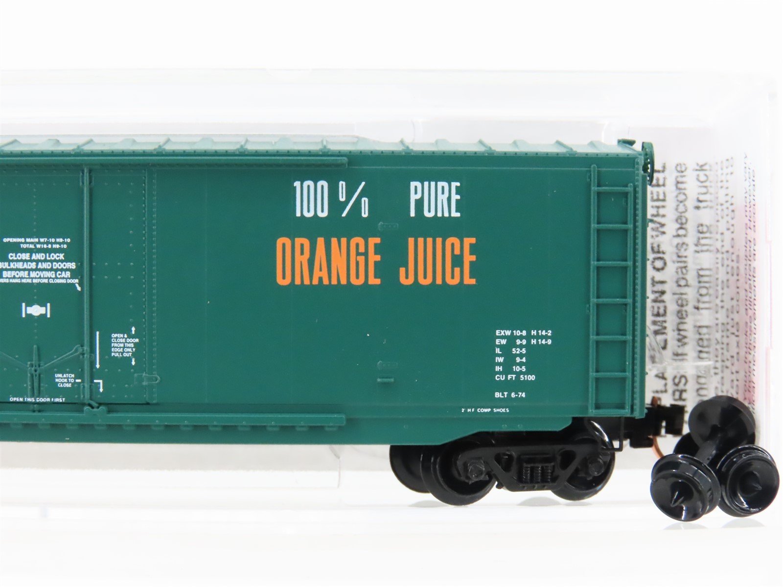 N Scale Micro-Trains MTL 75040 USLX Tropicana 50' Standard Boxcar #13087