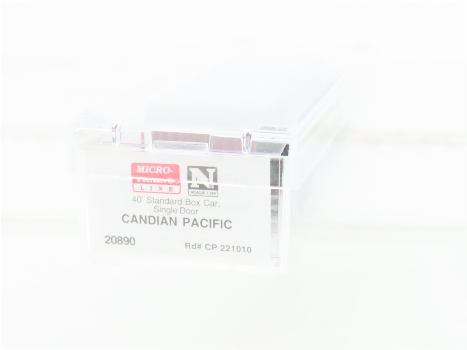 N Scale Micro-Trains 20890 CP Canadian Pacific 40' Standard Boxcar #221010
