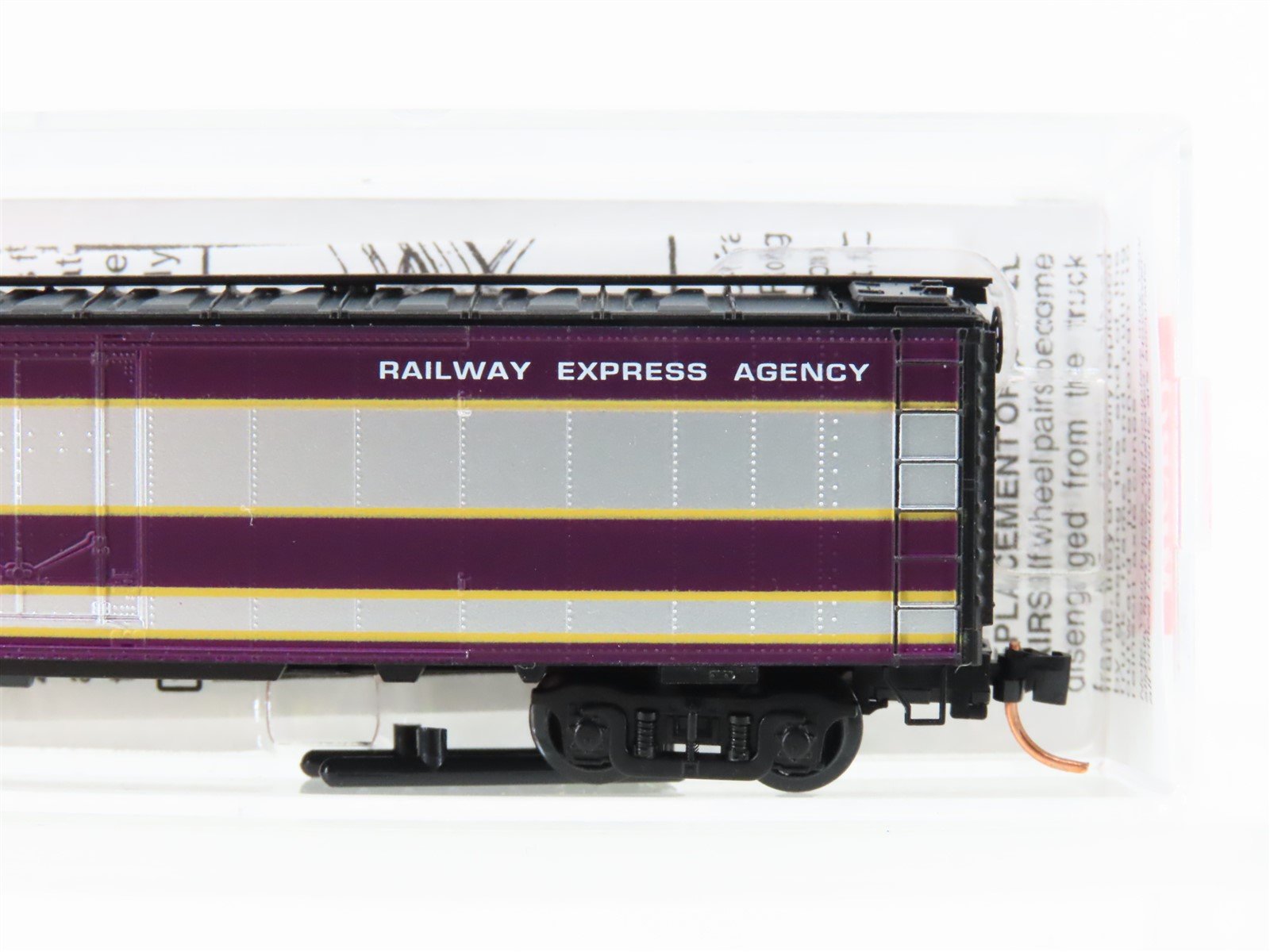 N Scale Micro-Trains 52040 ACL Atlantic Coast Line 52' Express Reefer #3042
