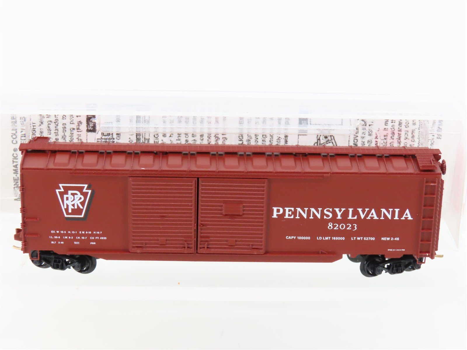 N Scale Micro-Trains 78010 PRR Pennsylvania 50' Standard Boxcar #882023