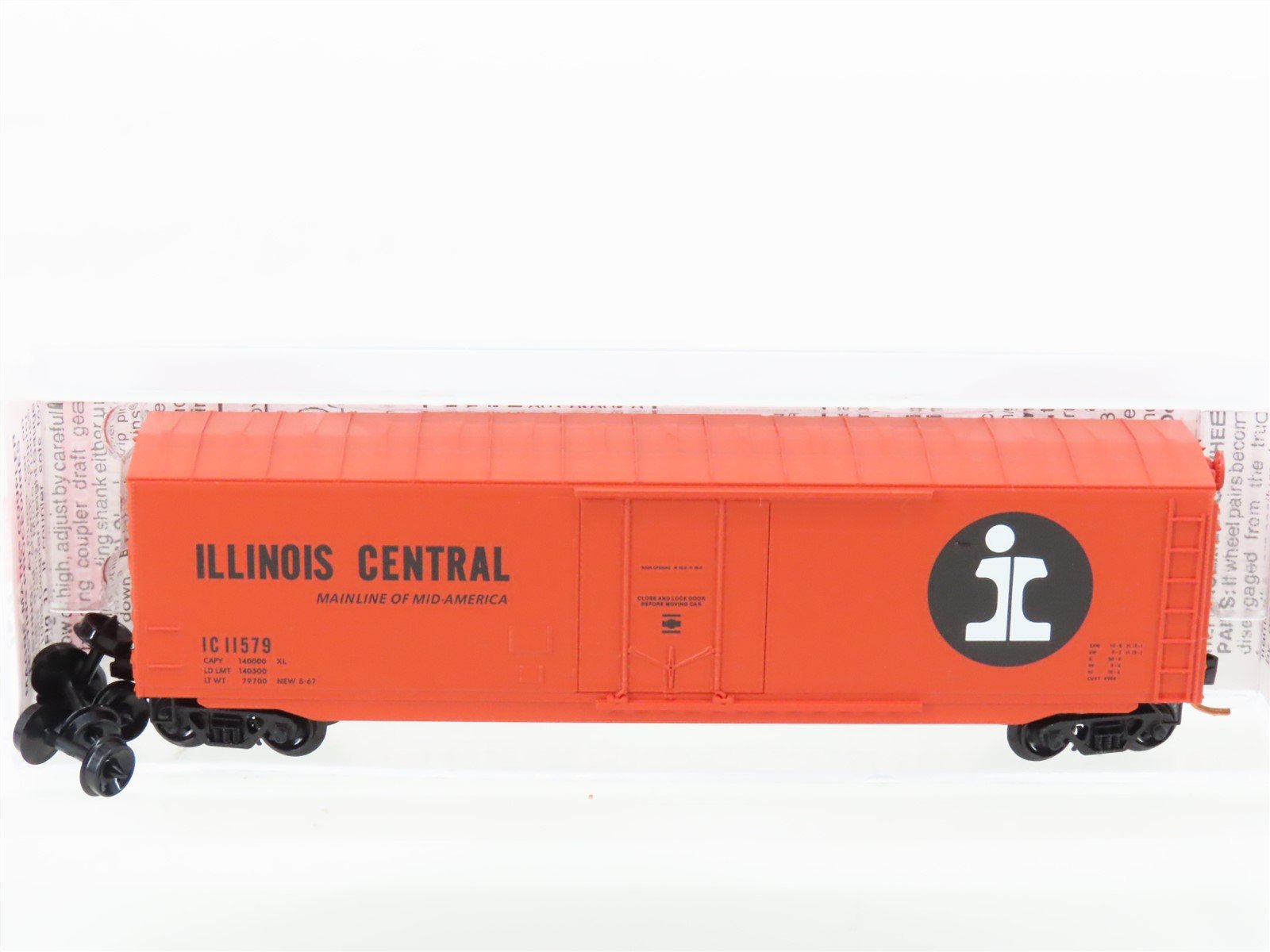 N Scale Micro-Trains 03800370 IC Illinois Central 50' Standard Boxcar #11579