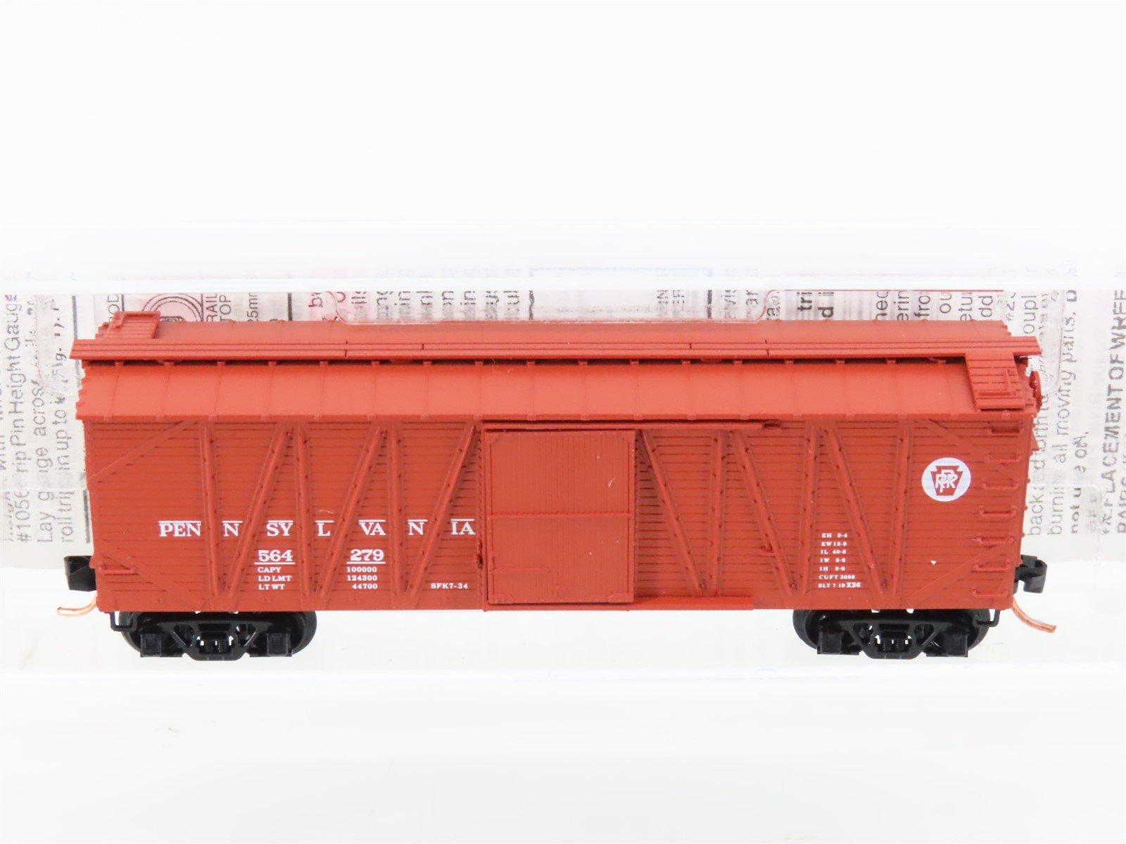 N Scale Micro-Trains MTL 28130 PRR Pennsylvania 40' Standard Boxcar #564279