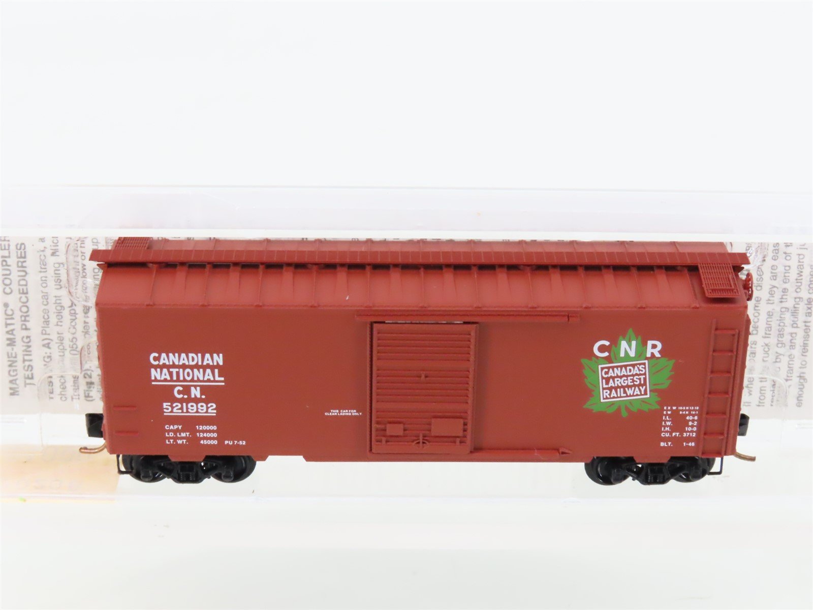 N Scale Micro-Trains 20206 CN Canadian National 40' Standard Boxcar #521992