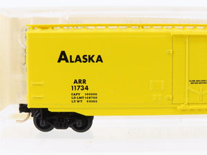 N Scale Micro-Trains/Kadee 32100 ARR Alaska 50' Standard Boxcar #11734
