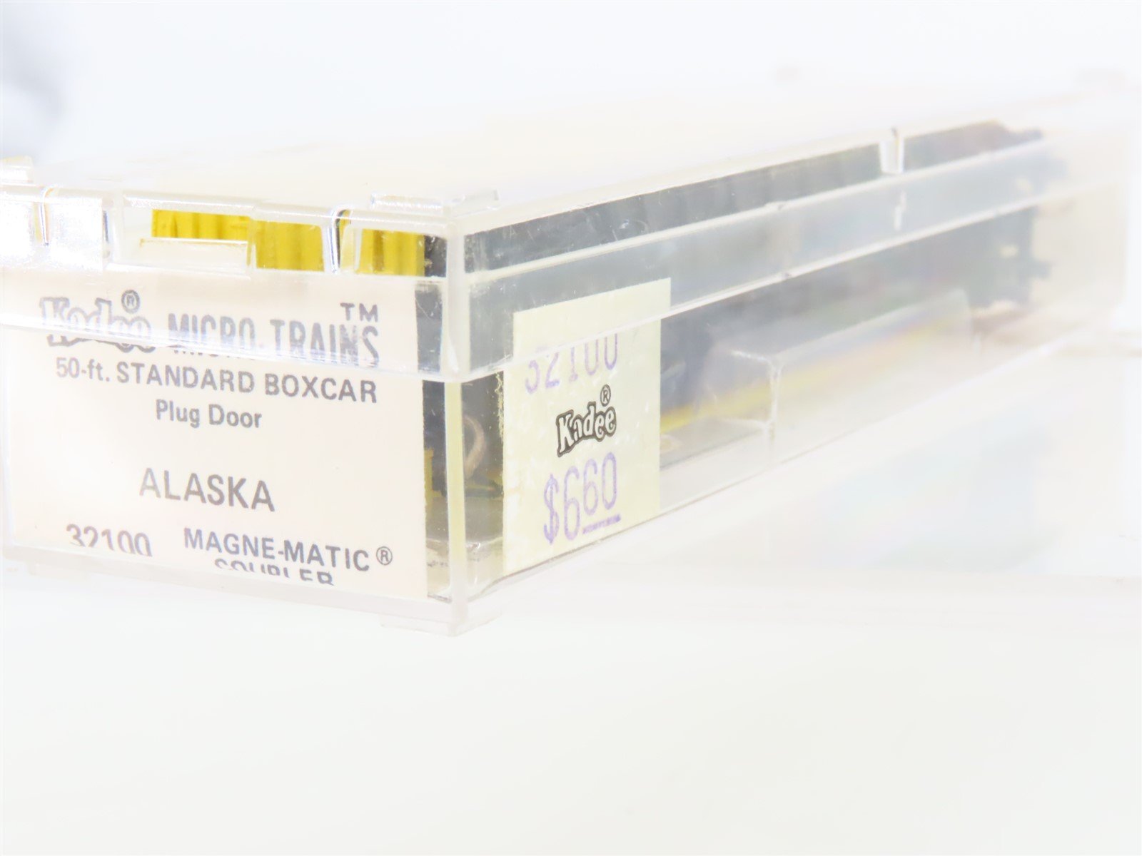 N Scale Micro-Trains/Kadee 32100 ARR Alaska 50' Standard Boxcar #11734