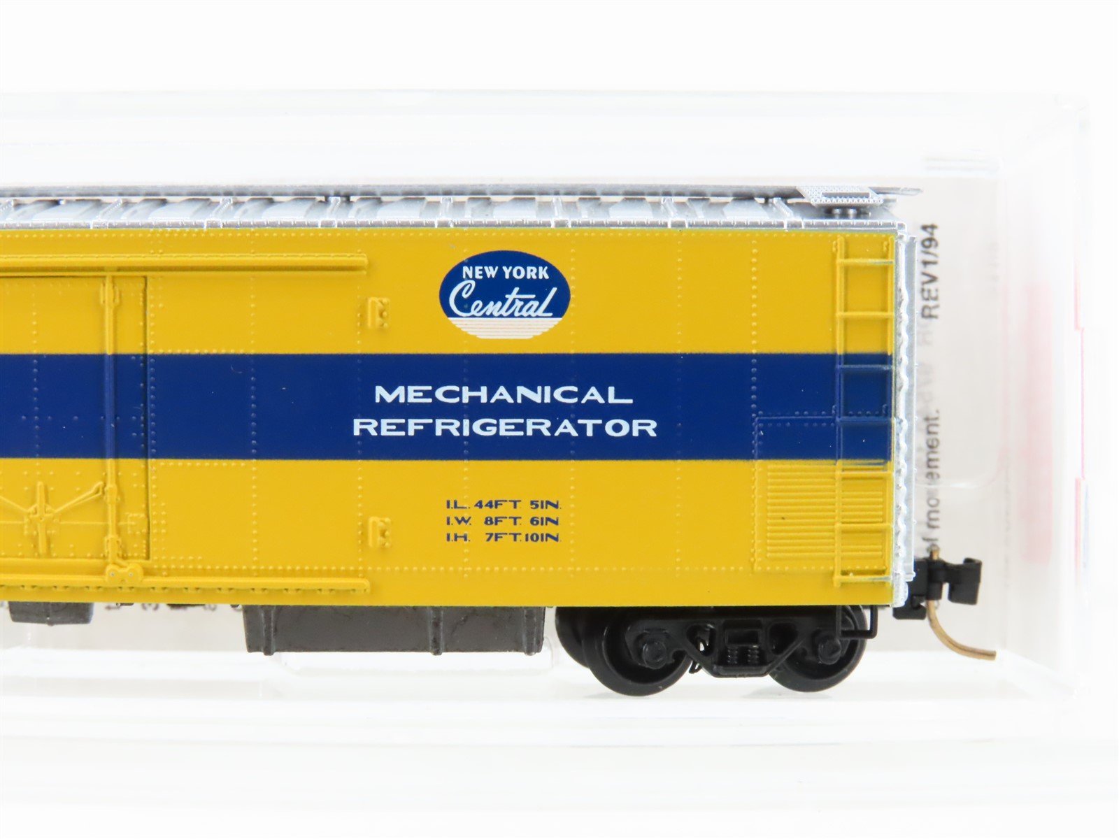 N Scale Micro-Trains 69080 NYMX New York Central 51' Mech Reefer #1025