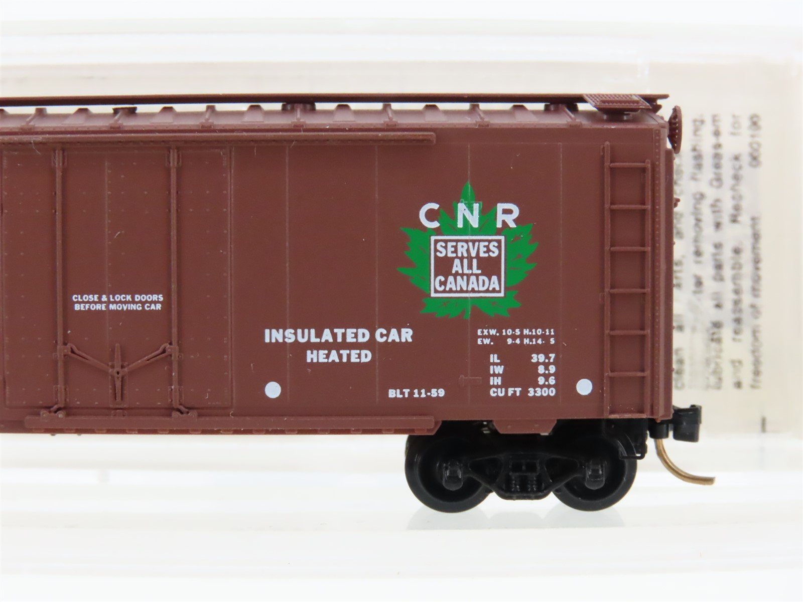 N Scale Micro-Trains MTL 21120 CN Canadian National Railroad 40' Box Car #290145