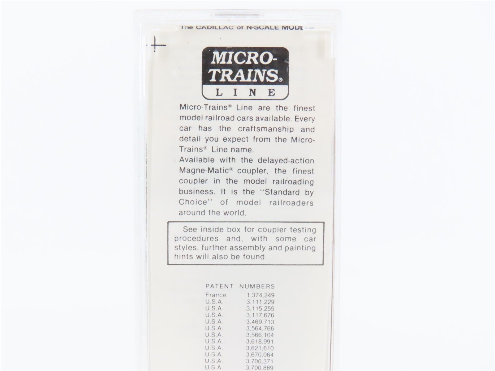 N Scale Micro-Trains MTL 21120 CN Canadian National Railroad 40' Box Car #290145