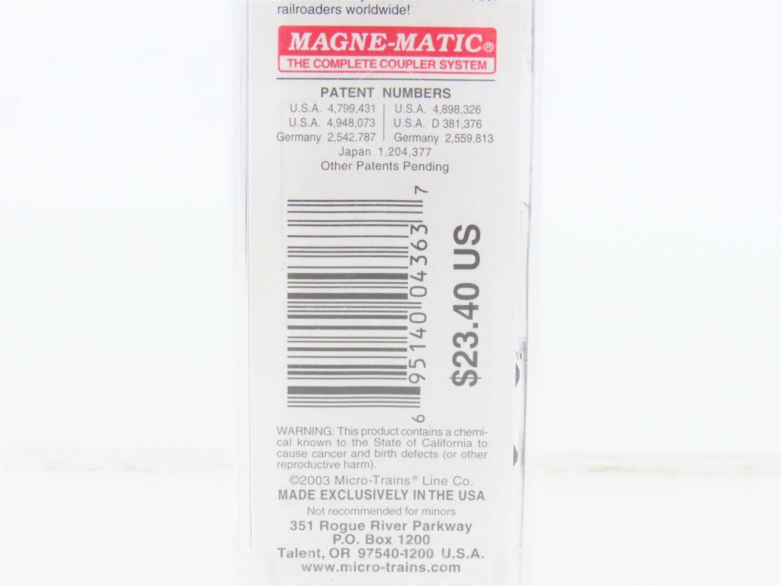 N Micro-Trains MTL 70010 PFE Pacific Fruit Express Mechanical Reefer #302113