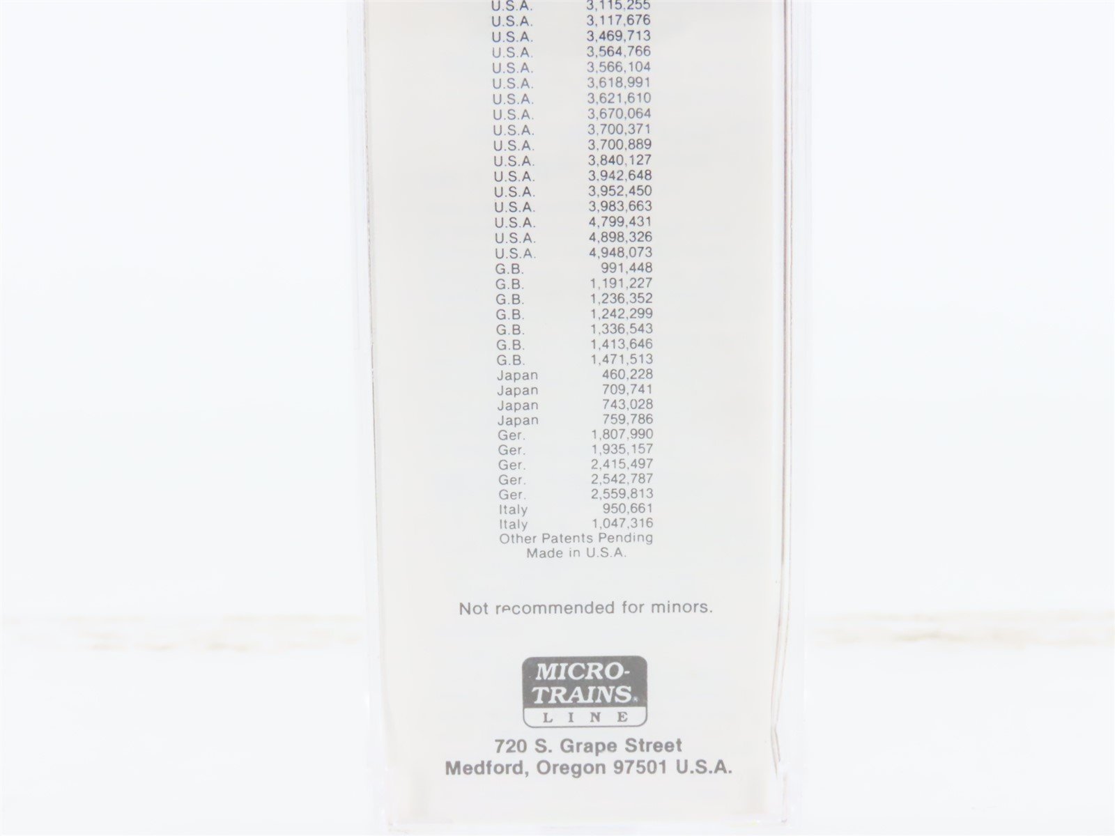 N Scale Micro-Trains MTL 49180 SP PFE Pacific Fruit Express 40' Reefer #35447