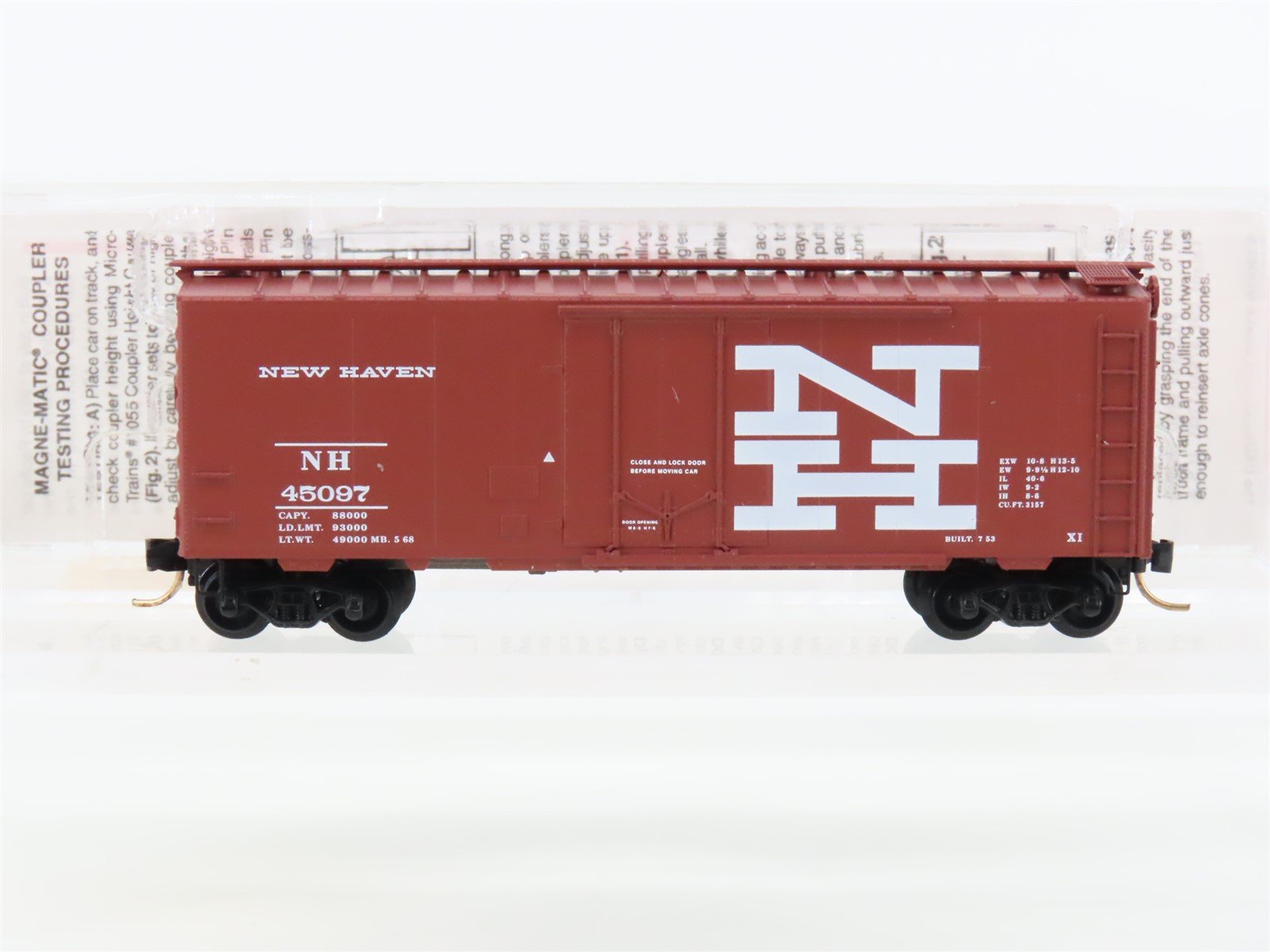N Micro-Trains MTL 21250 NH New Haven Railroad 40' Plug Door Box Car #45097