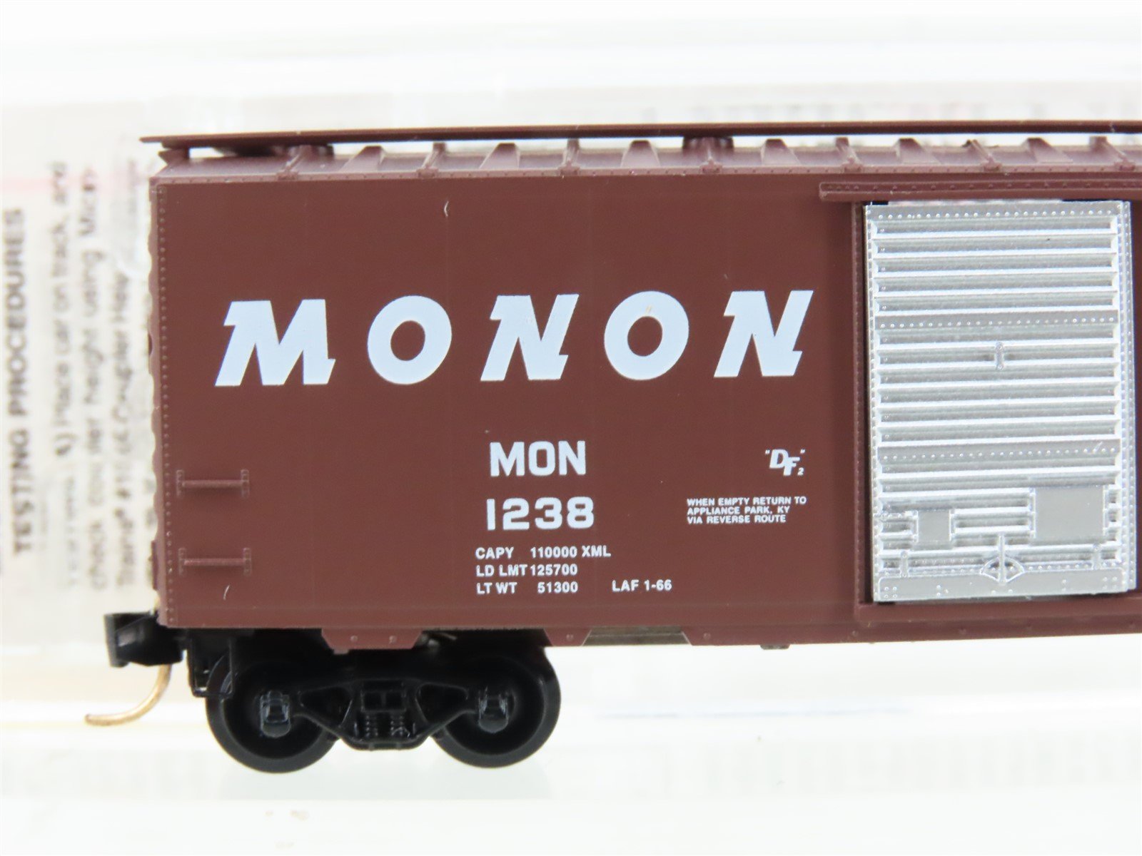 N Scale Micro-Trains MTL 20770 MON Monon 40' Single Door Box Car #1238