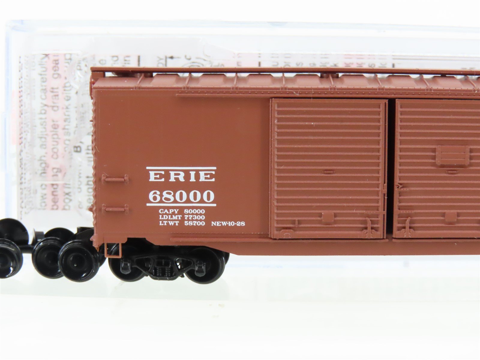 N Scale Micro-Trains MTL 07800110 ERIE 50' Double Door Auto Box Car #68000