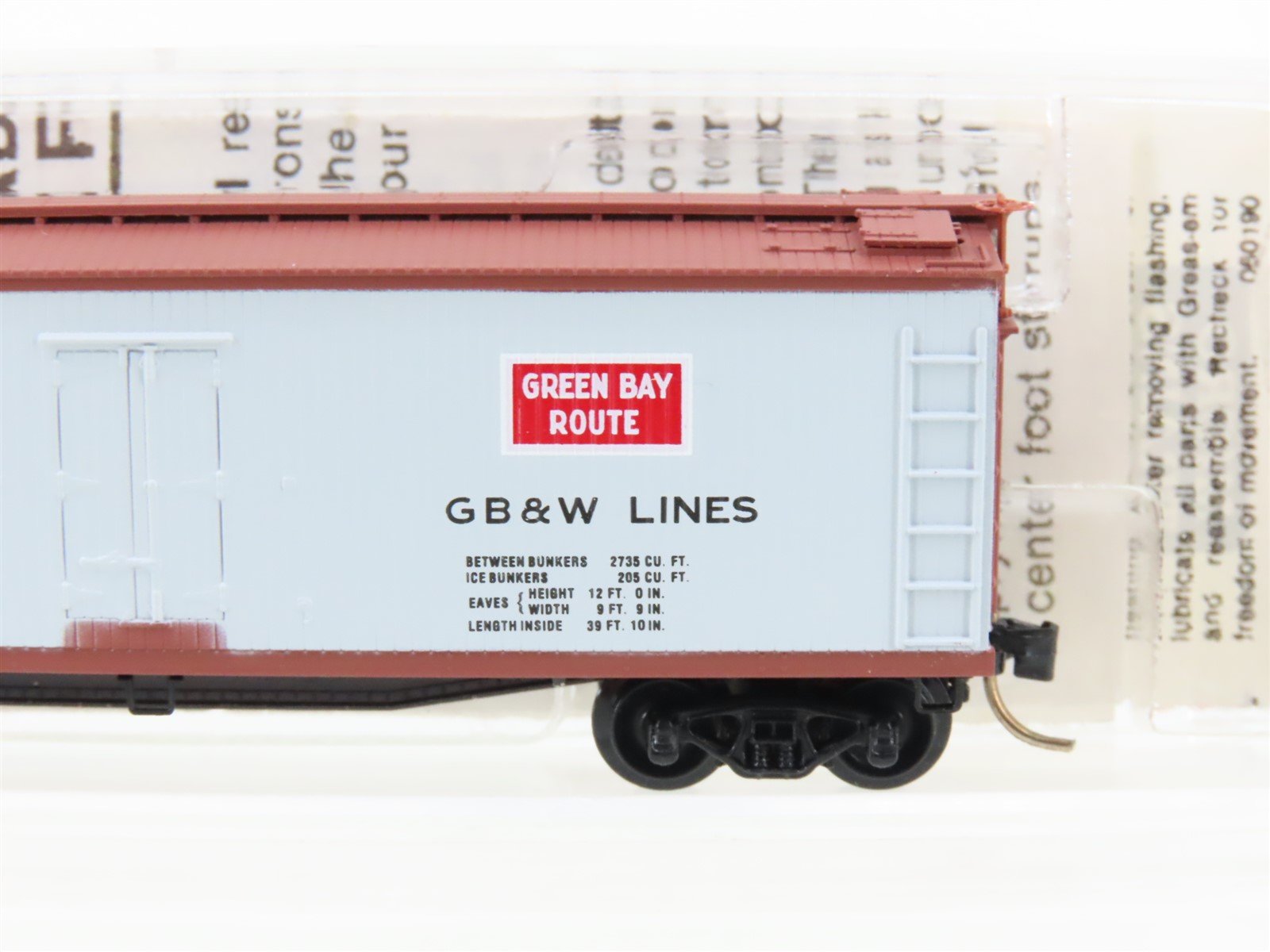 N Scale Micro-Trains MTL 49320 WRX GB&W Green Bay Route 40' Wood Reefer #9453