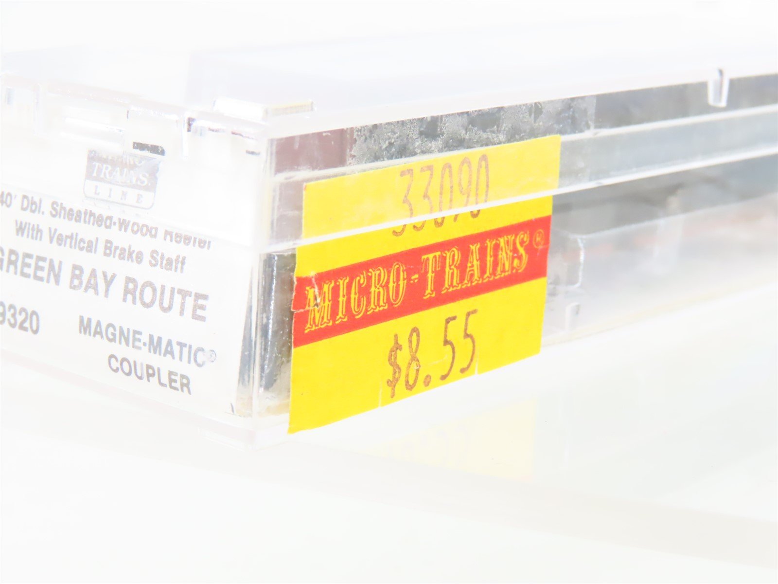 N Scale Micro-Trains MTL 49320 WRX GB&W Green Bay Route 40' Wood Reefer #9453