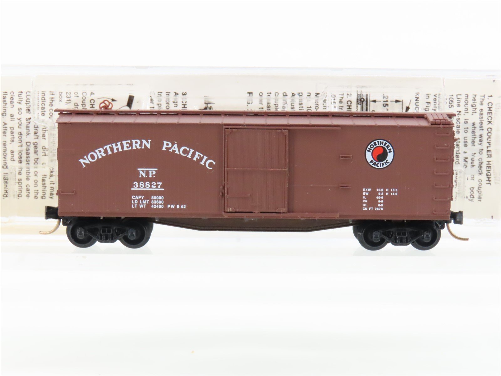 N Scale Micro-Trains MTL 39030 NP Northern Pacific 40' Wood Box Car #38827