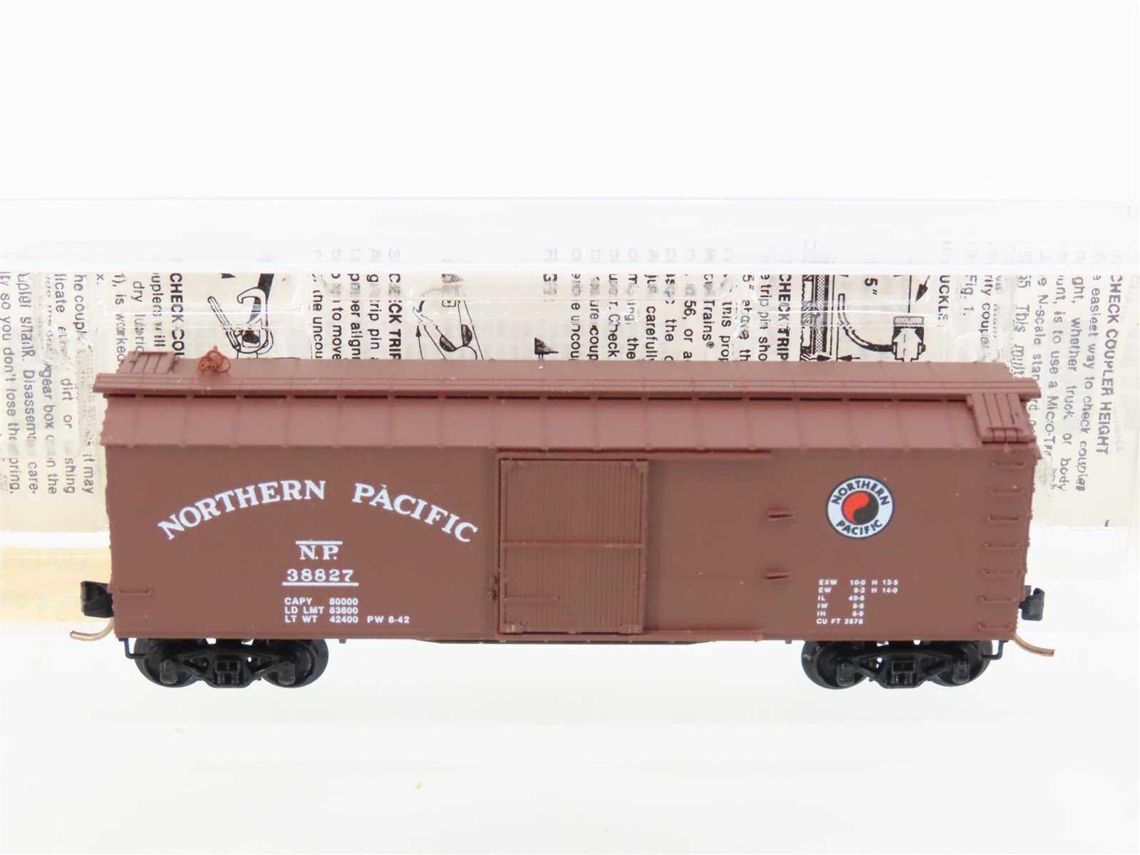 N Scale Micro-Trains MTL 39030 NP Northern Pacific 40' Wood Box Car #38827