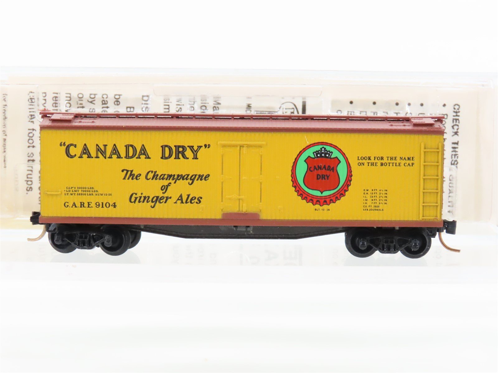 N Scale Kadee Micro-Trains MTL 49190 GARE Canada Dry 40' Wood Reefer #9104