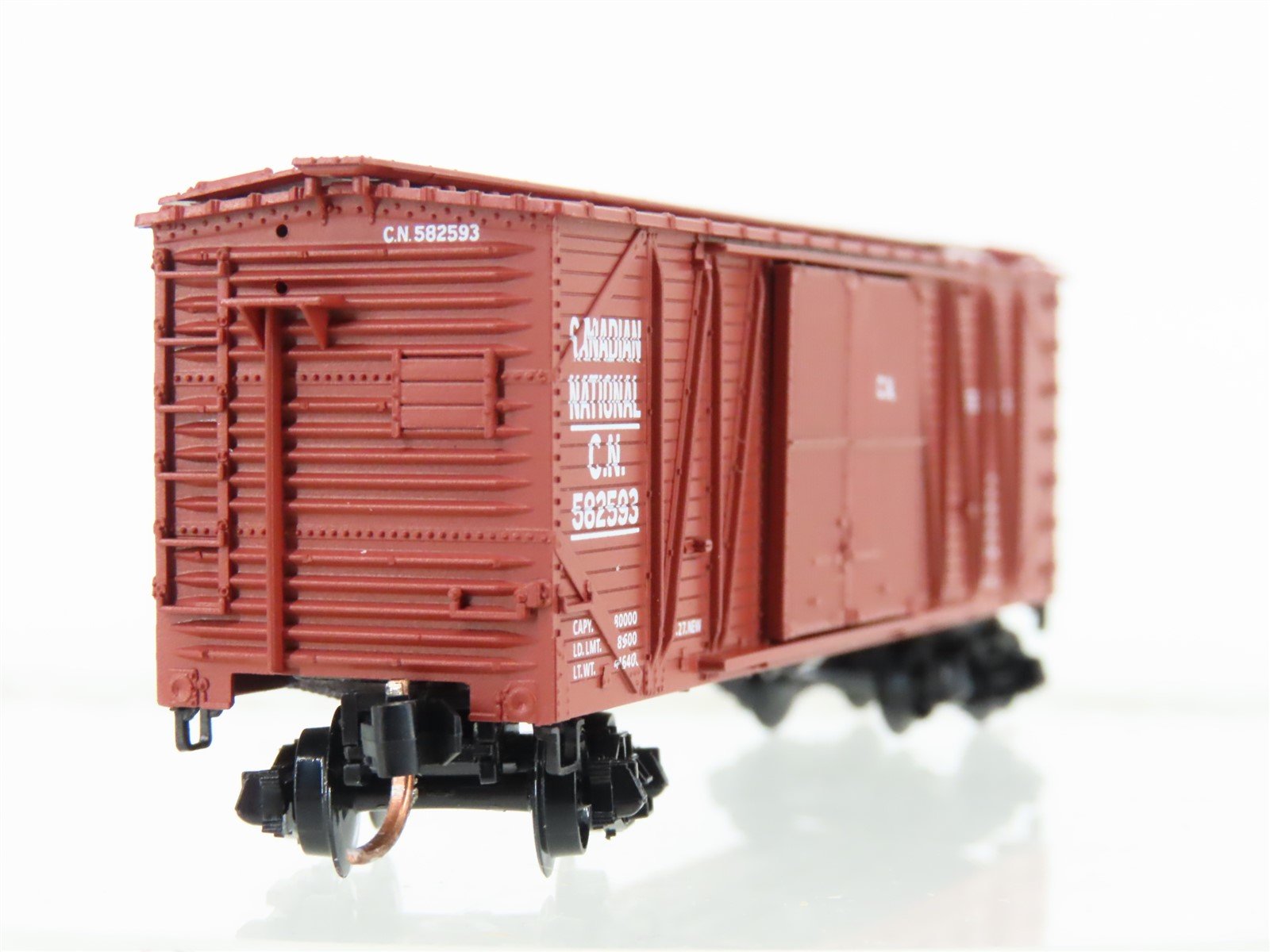 N Micro-Trains MTL 40010 CN Canadian National 40' Automobile Box Car #582593