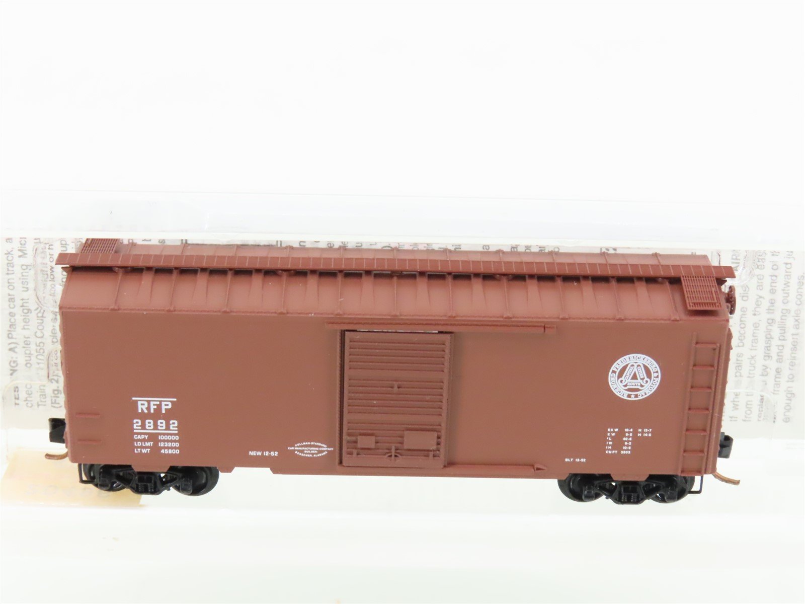 N Micro-Trains MTL 20496 RFP Richmond Fredericksburg & Potomac 40' Box Car #2892