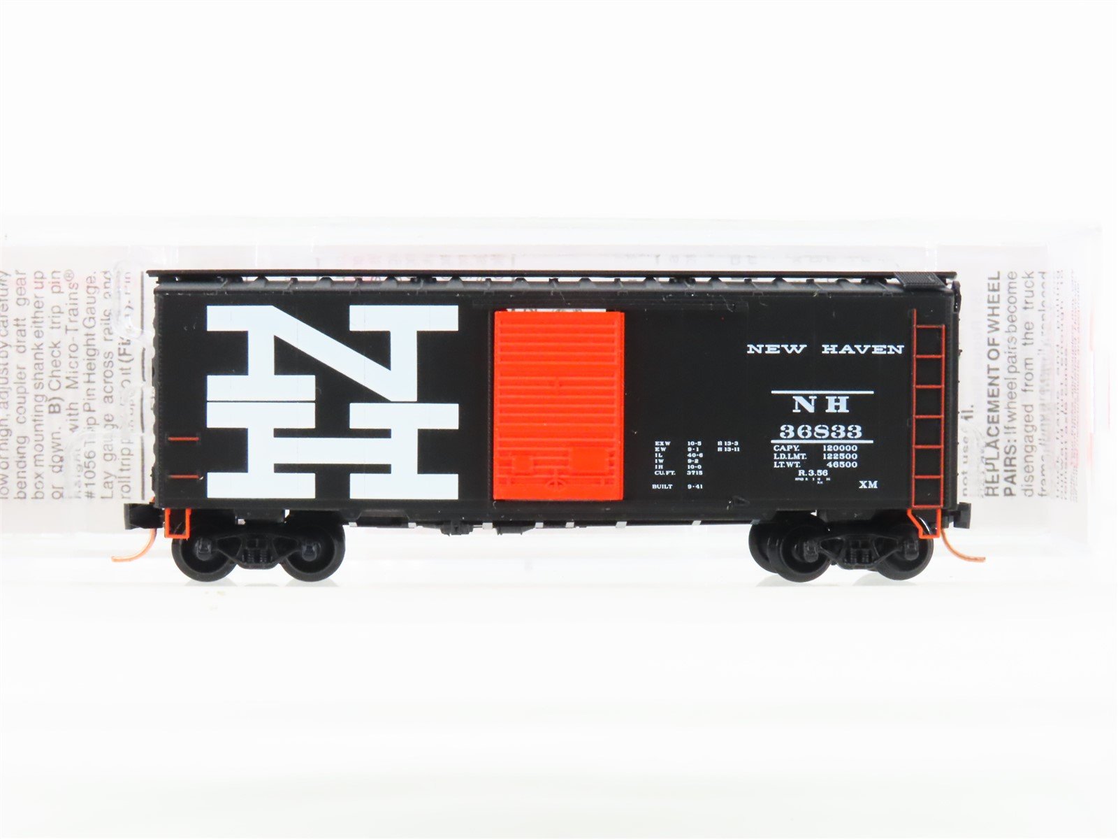 N Scale Micro-Trains MTL 20556 NH New Haven 40' Single Door Box Car #36833