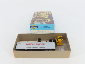 HO 1/87 Scale Athearn Kit 5492 UP Union Pacific Tractor w/ 40' Trailer