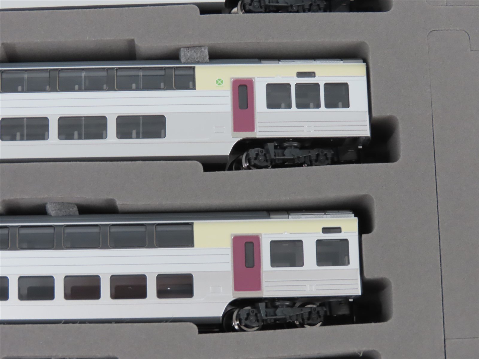 N Scale Tomix 98445 JR Suburban Series 215 Second Edition Passenger 6-Car Set