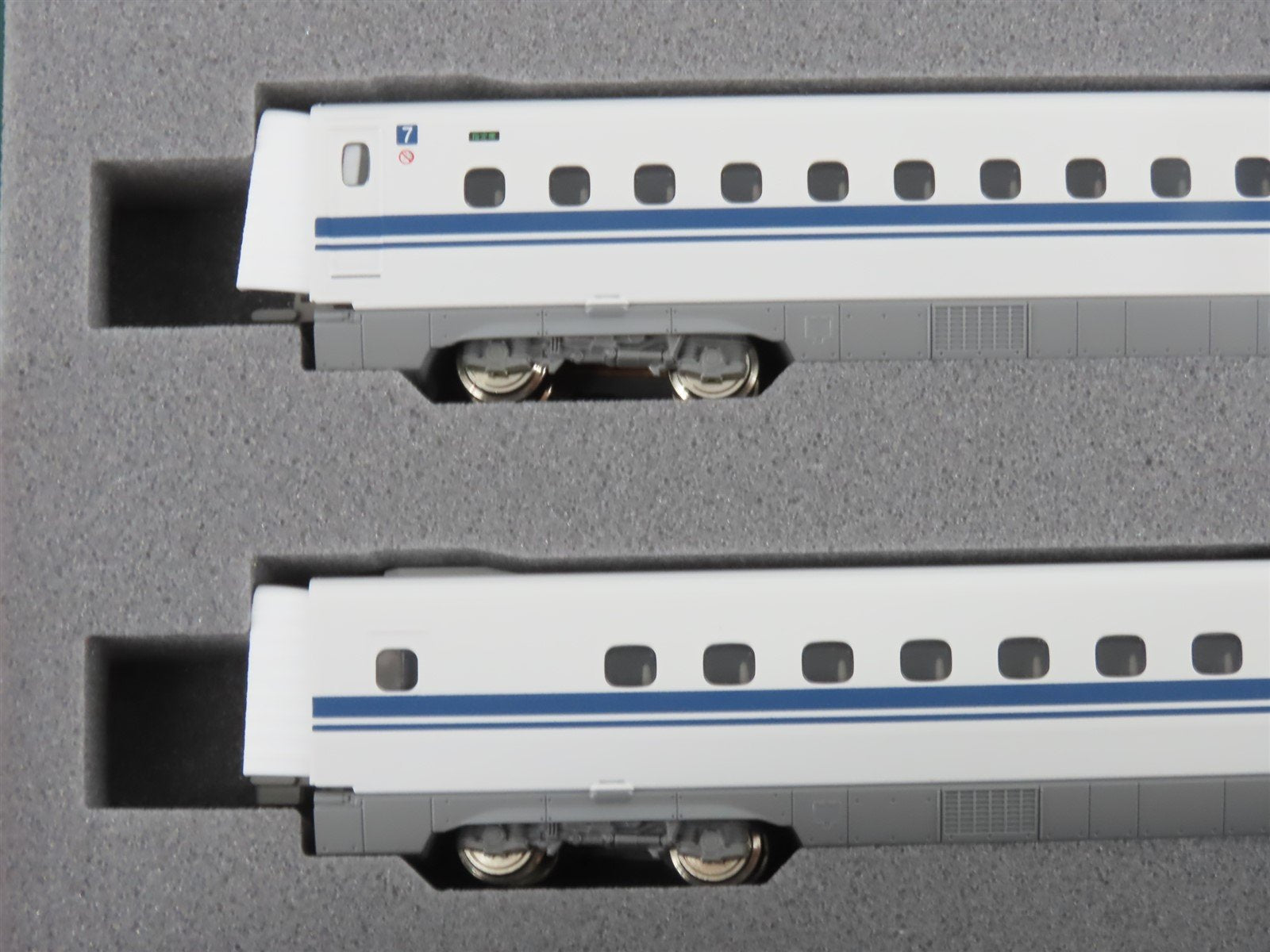 N Scale KATO to 10-1818 N700-2000 Series Shinkansen Passenger 8-Car Set