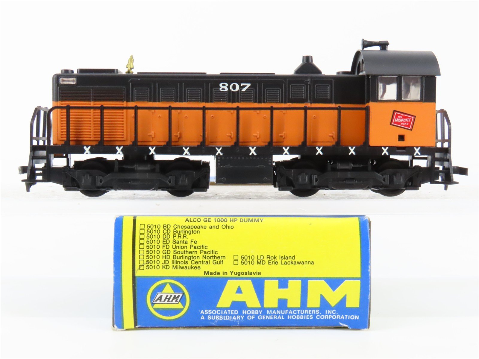 HO AHM 5010KD MILW Milwaukee ALCO/GE 1000HP Diesel Switcher #807 - Unpowered