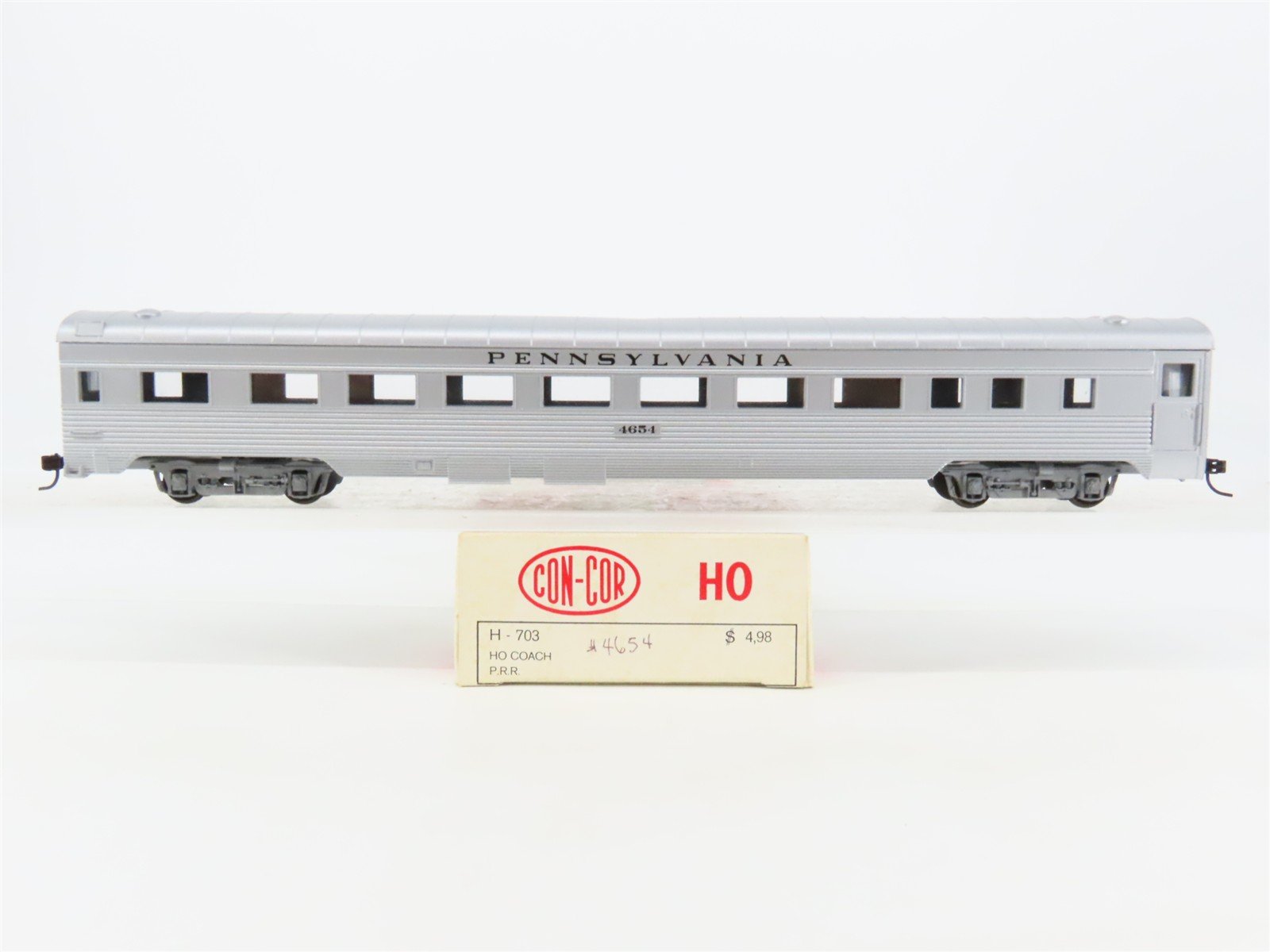 HO Scale Con-Cor H-703 PRR Pennsylvania Coach Passenger Car #4654