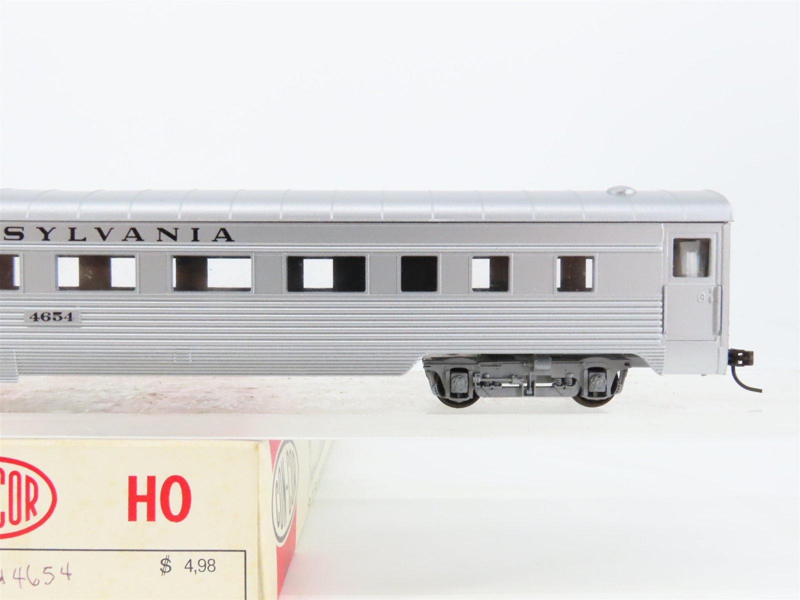 HO Scale Con-Cor H-703 PRR Pennsylvania Coach Passenger Car #4654
