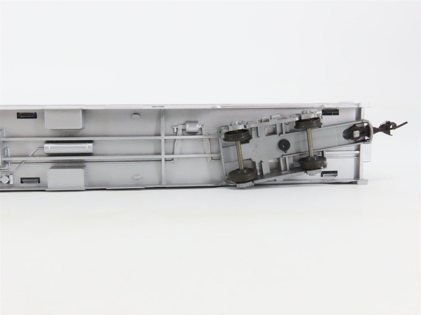 HO Scale Con-Cor H-703 PRR Pennsylvania Coach Passenger Car #4654
