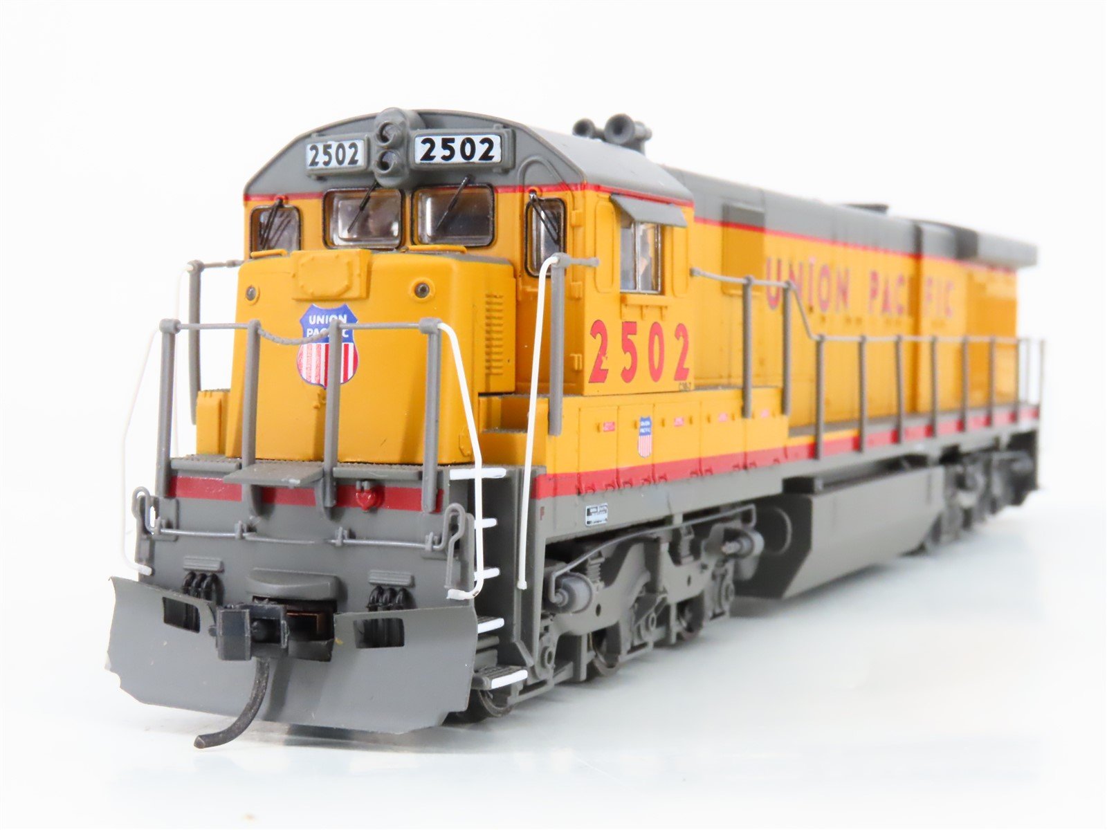 HO Scale Broadway Limited BLI 569 UP Union Pacific C30-7 Diesel Locomotive #2502