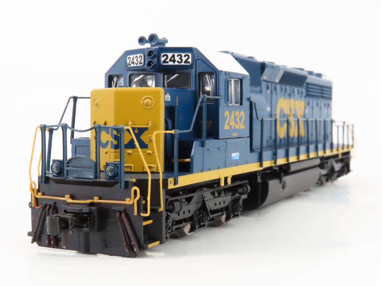 HO Scale Broadway Limited BLI 2712 CSX SD40-2 Diesel Loco #2432 w/DCC & Sound