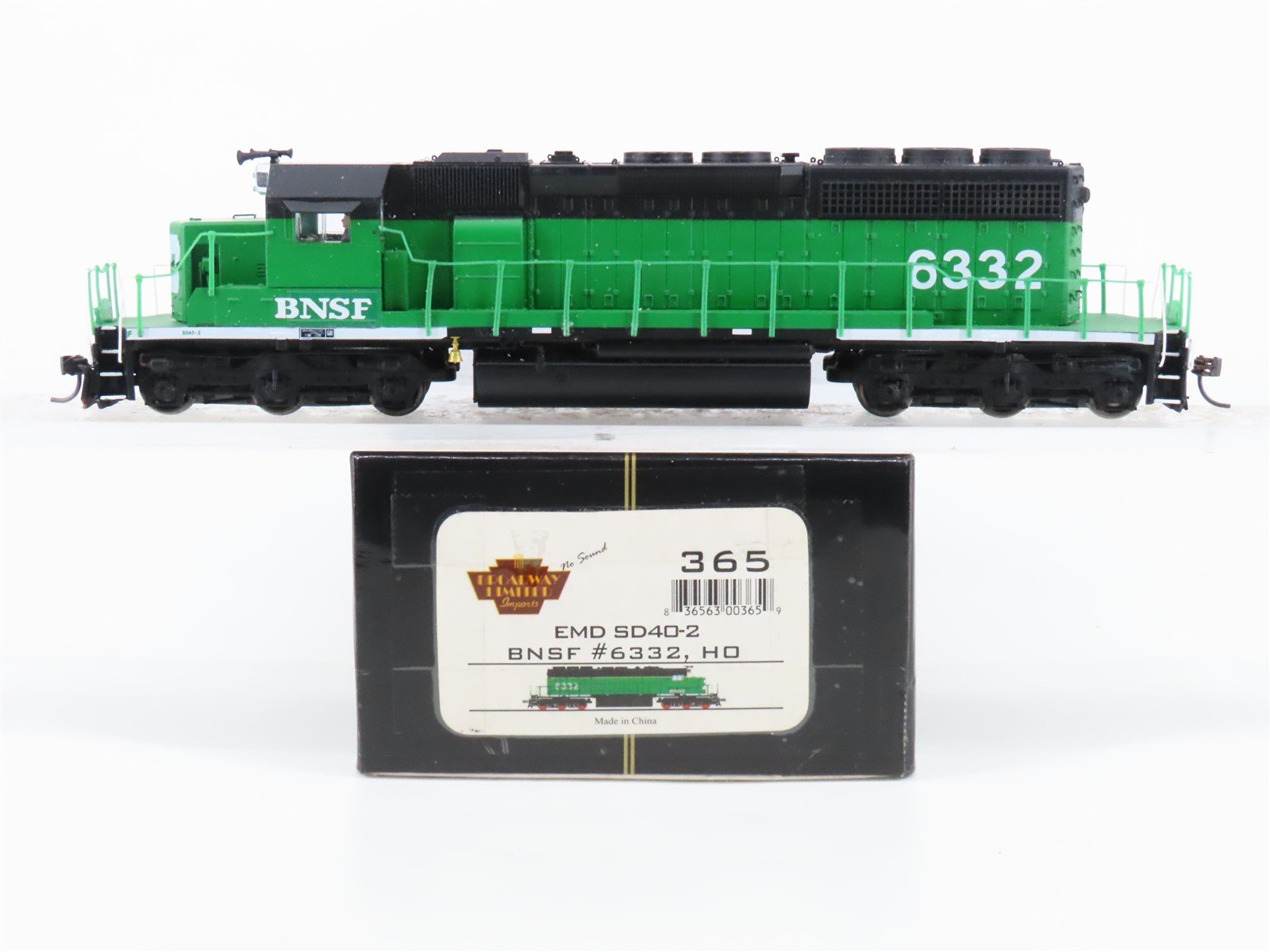 HO Scale Broadway Limited BLI 365 BNSF Railway SD40-2 Diesel #6332 wDCC & Sound