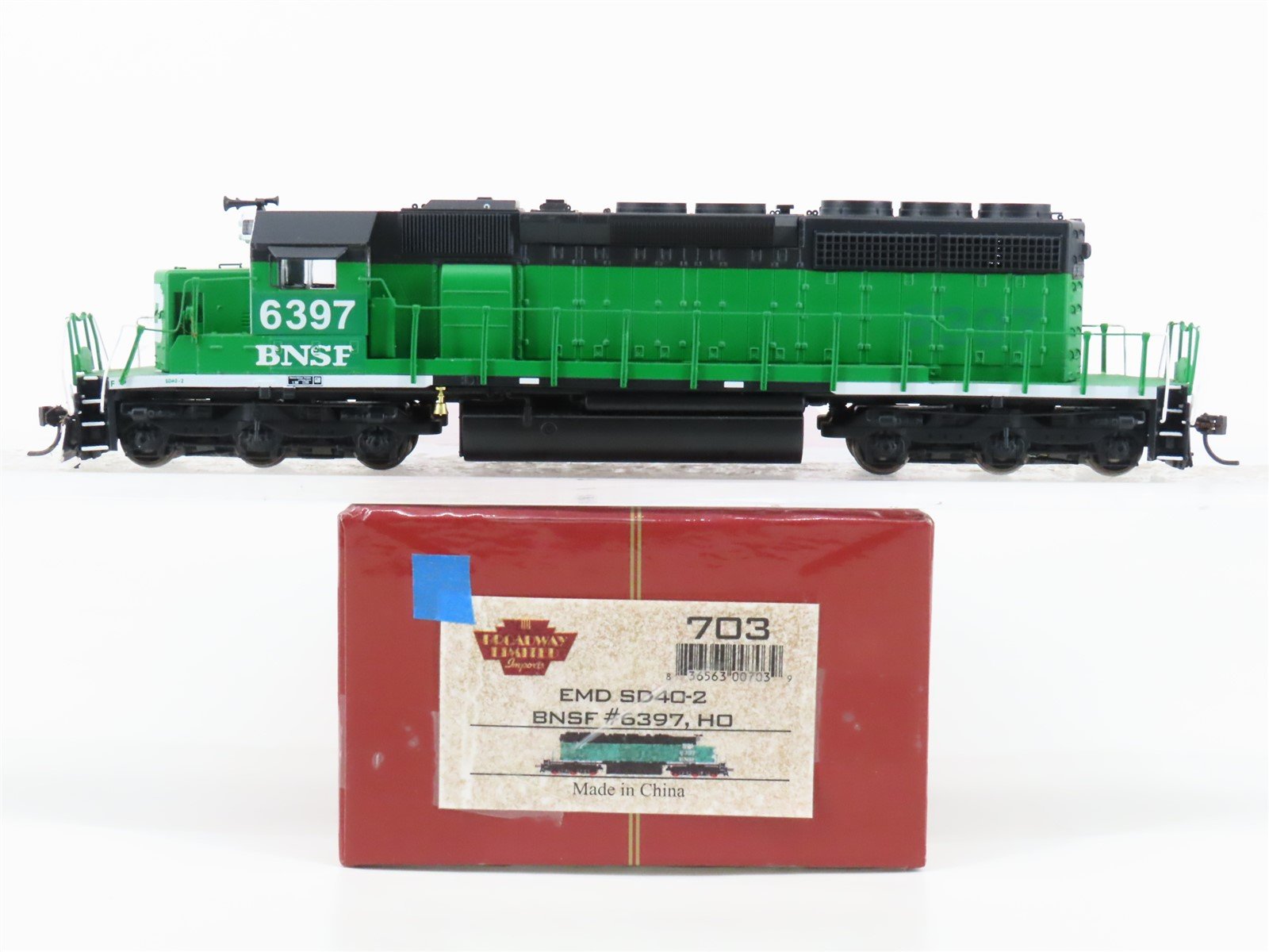 HO Scale Broadway Limited BLI 703 BNSF Railway SD40-2 Diesel #6397 wDCC & Sound