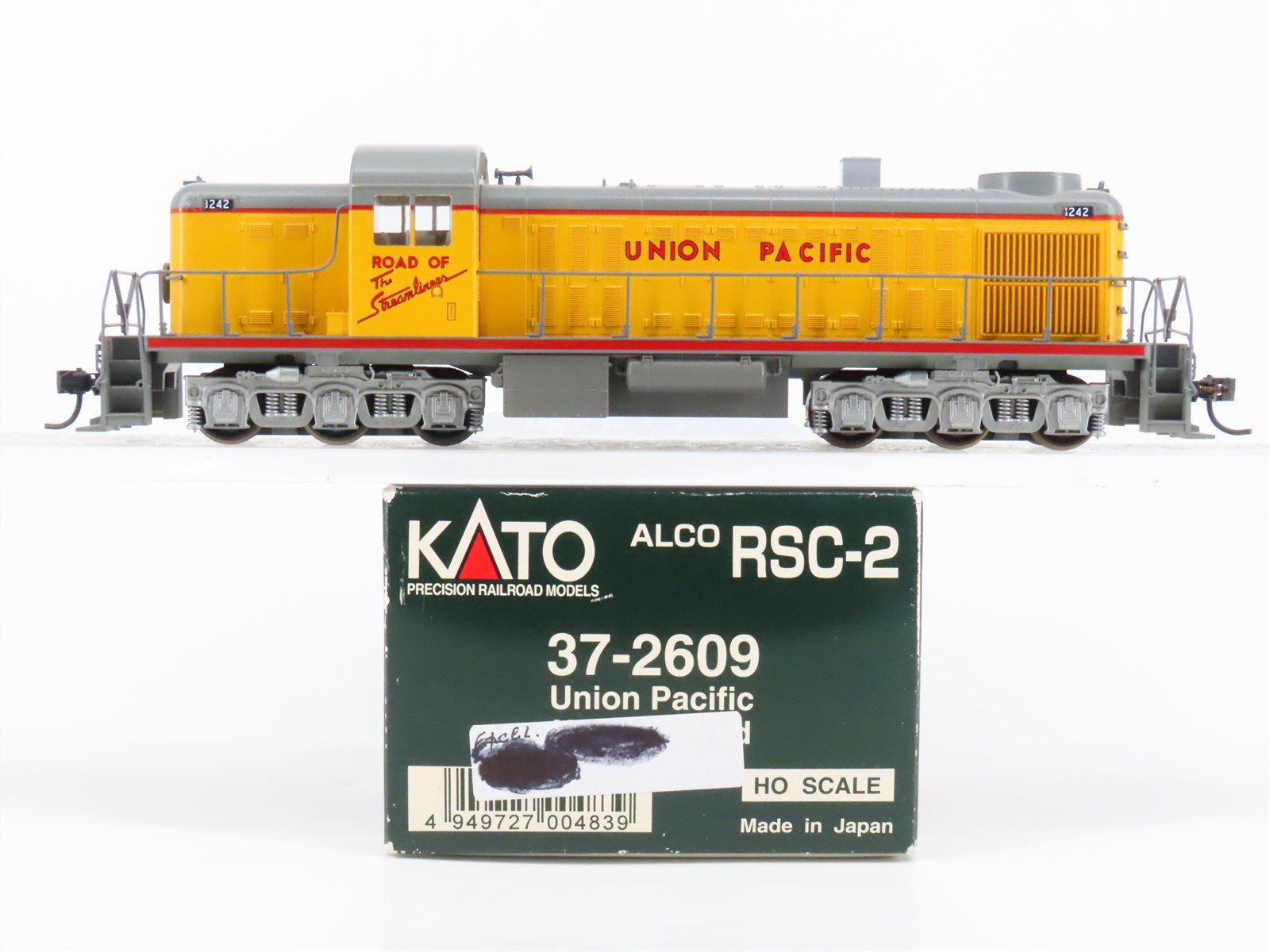HO Scale KATO 37-2609 UP Union Pacific RSC-2 Diesel Locomotive #1242