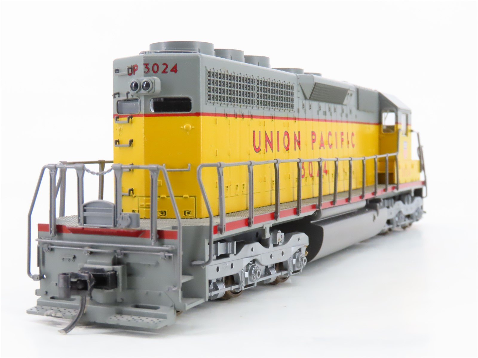 HO Scale KATO 37-01E UP Union Pacific SD40 Diesel Locomotive #3024