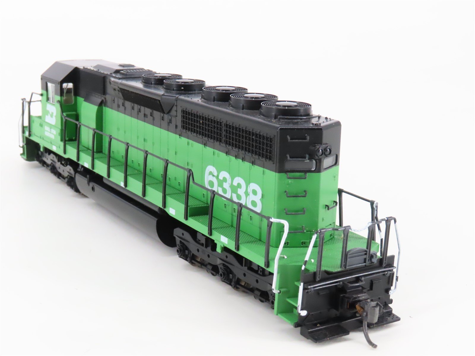 HO Scale KATO 37-014 BN Burlington Northern SD40 Diesel Locomotive #6338
