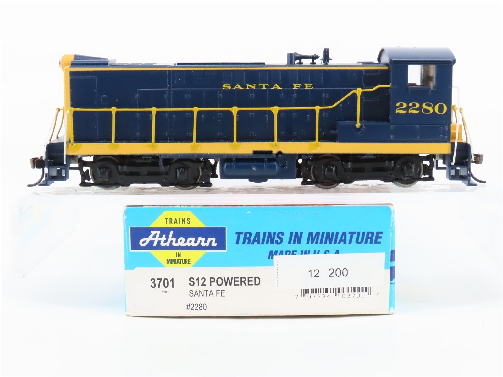 HO Scale Athearn 3701 ATSF Santa Fe S12 Diesel Locomotive #2280