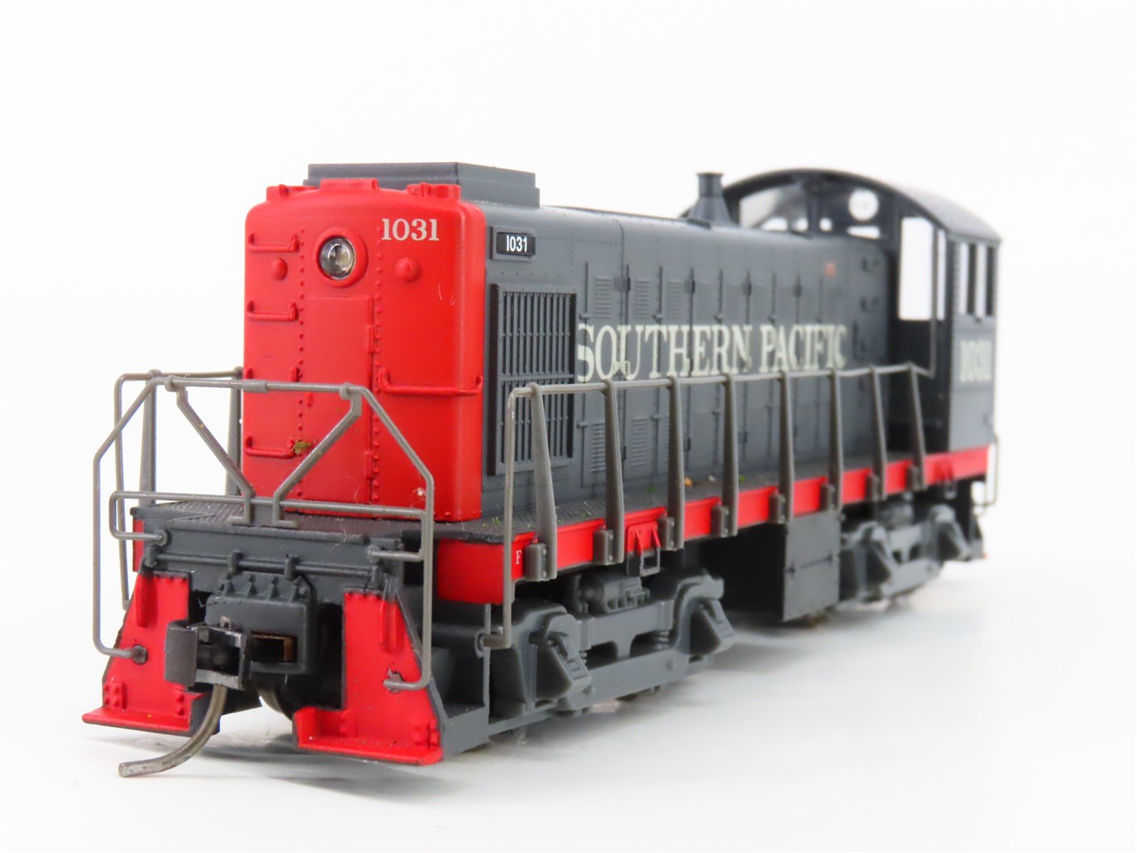 HO Scale Atlas 8827 SP Southern Pacific S3 Diesel Locomotive #1031