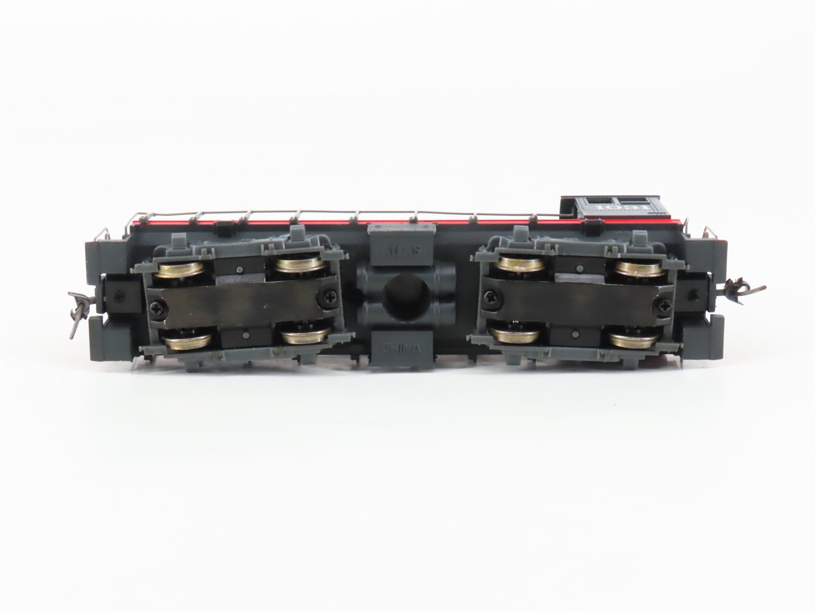 HO Scale Atlas 8827 SP Southern Pacific S3 Diesel Locomotive #1031