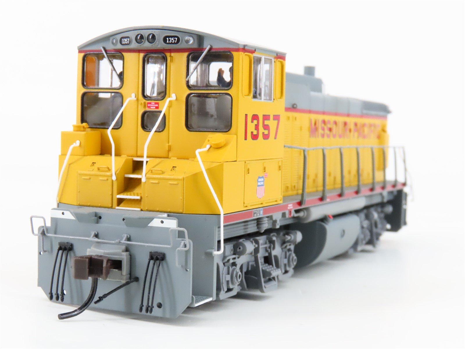 HO Scale Atlas 9421 MP Missouri Pacific MP15DC Diesel Loco #1357 w/ DCC & Sound
