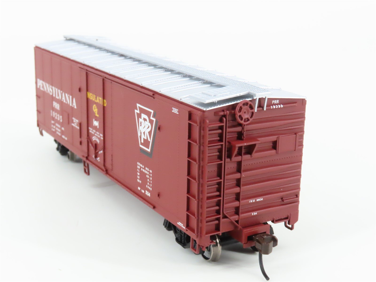 HO Scale Atlas Trainman #20001626 PRR Pennsylvania 40' Plug Door Box Car #19235