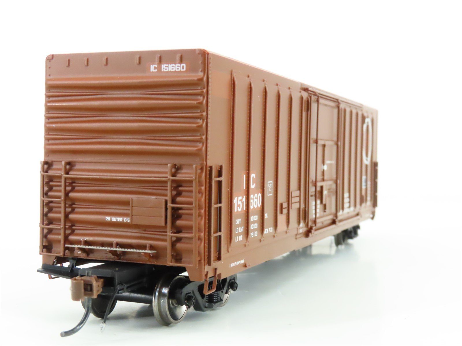 HO Athearn Genesis ATHG69095 IC Illinois Central 50' Plug Door Box Car #151660