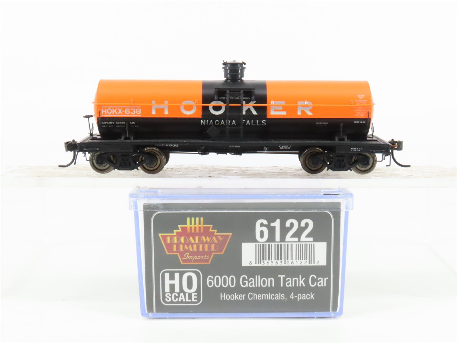 HO Scale Broadway Limited Imports 6122 HOKX Hooker Chemicals Tank Car #638