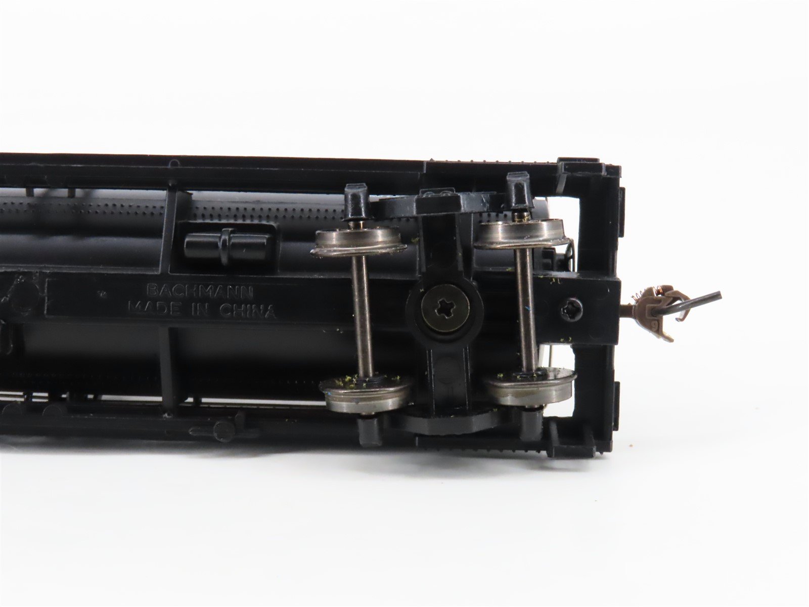 HO Bachmann Silver Series 17840 PSPX Phillips 66 40' Single Dome Tank Car #9214